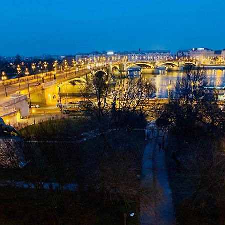 Over The Danube Budapest Esterno foto